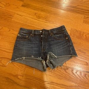Levi’s 501 denim shorts - indigo medium wash